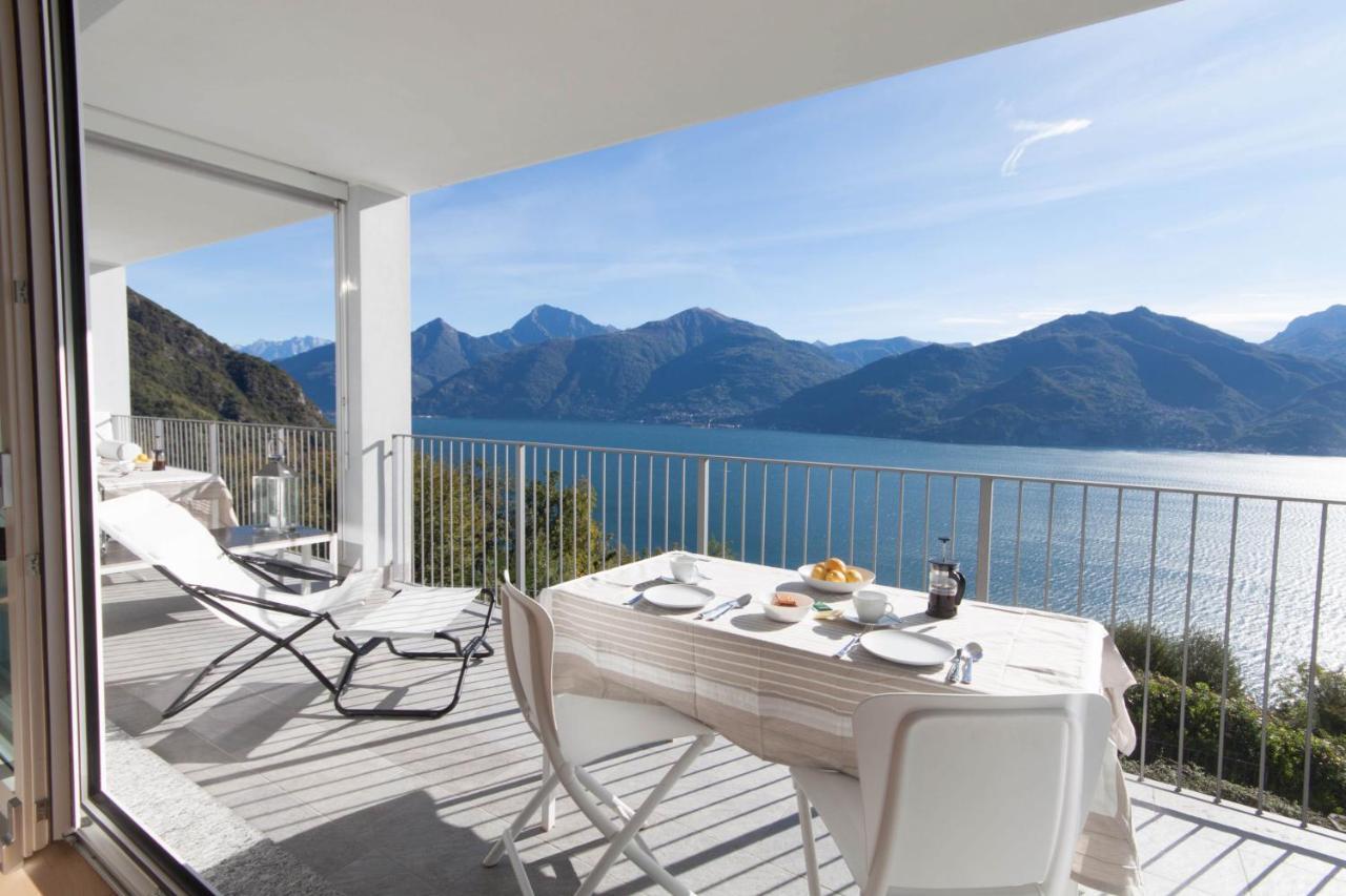 Looklake "Suite One" - Plesio By Lovecomo Menaggio Bagian luar foto